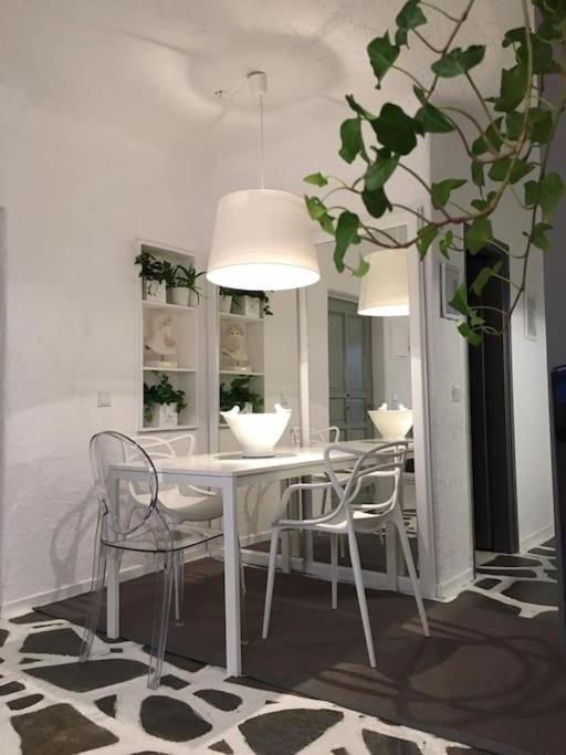 Opis Studio Ornos  Exteriör bild
